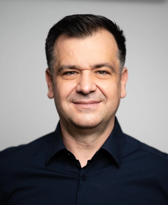 Dr. med. Damir Smajlović